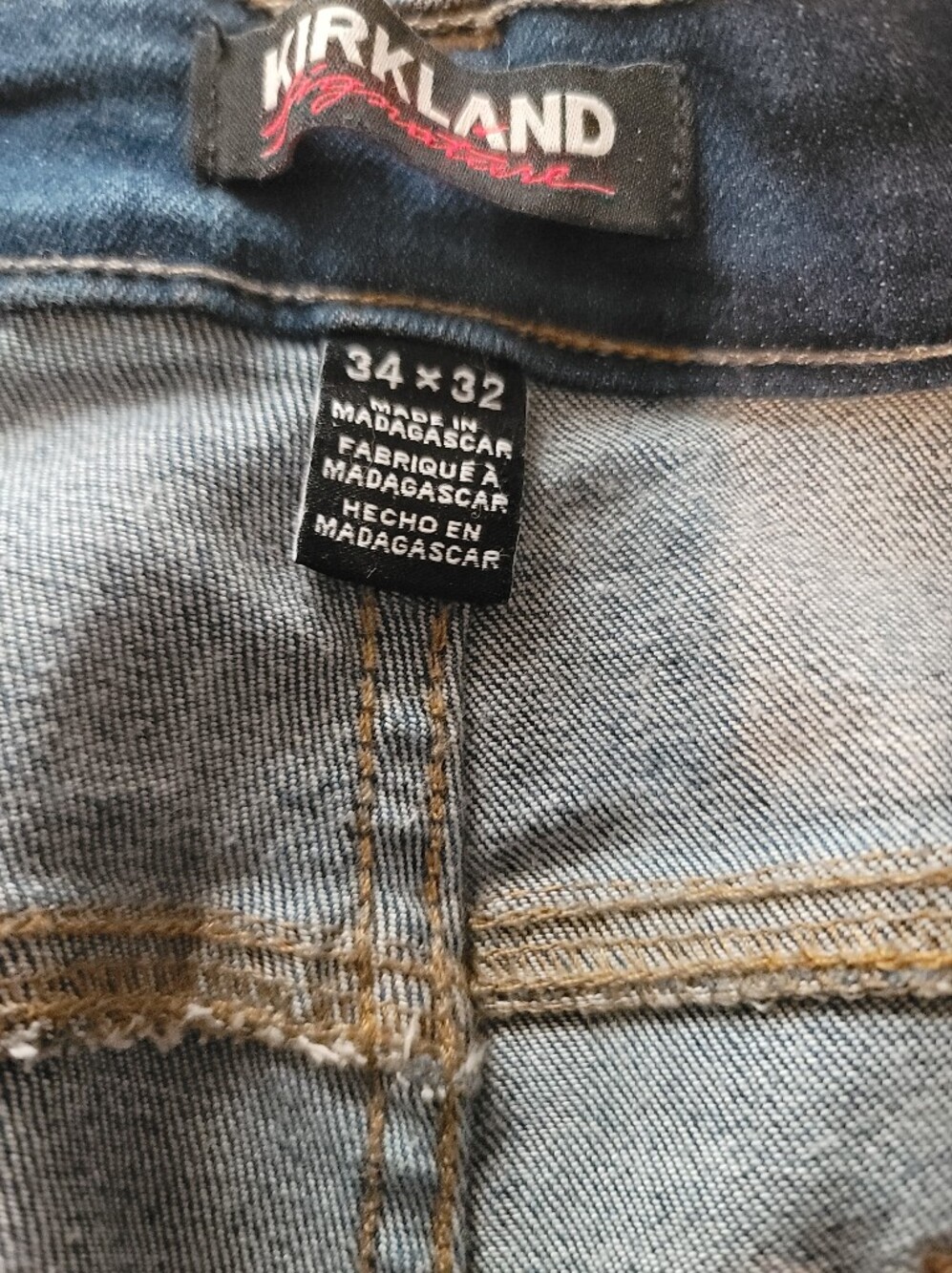 Kirkland Signature Men's Medium Light Blue Denim Jeans